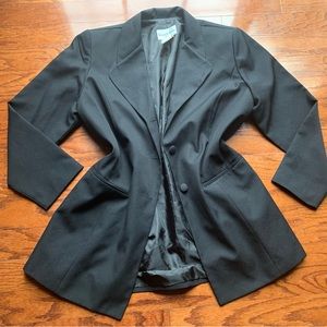 Danny & Nicole Women’s Black Blazer